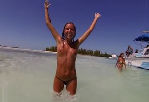 One day of naturist Katya Clover